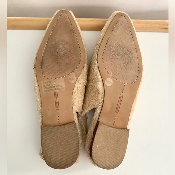 Like New/ VINCE CAMUTO Fluffy Pumps, Back Strap, size 5.5, Natural Beige color - Picture 7 of 8